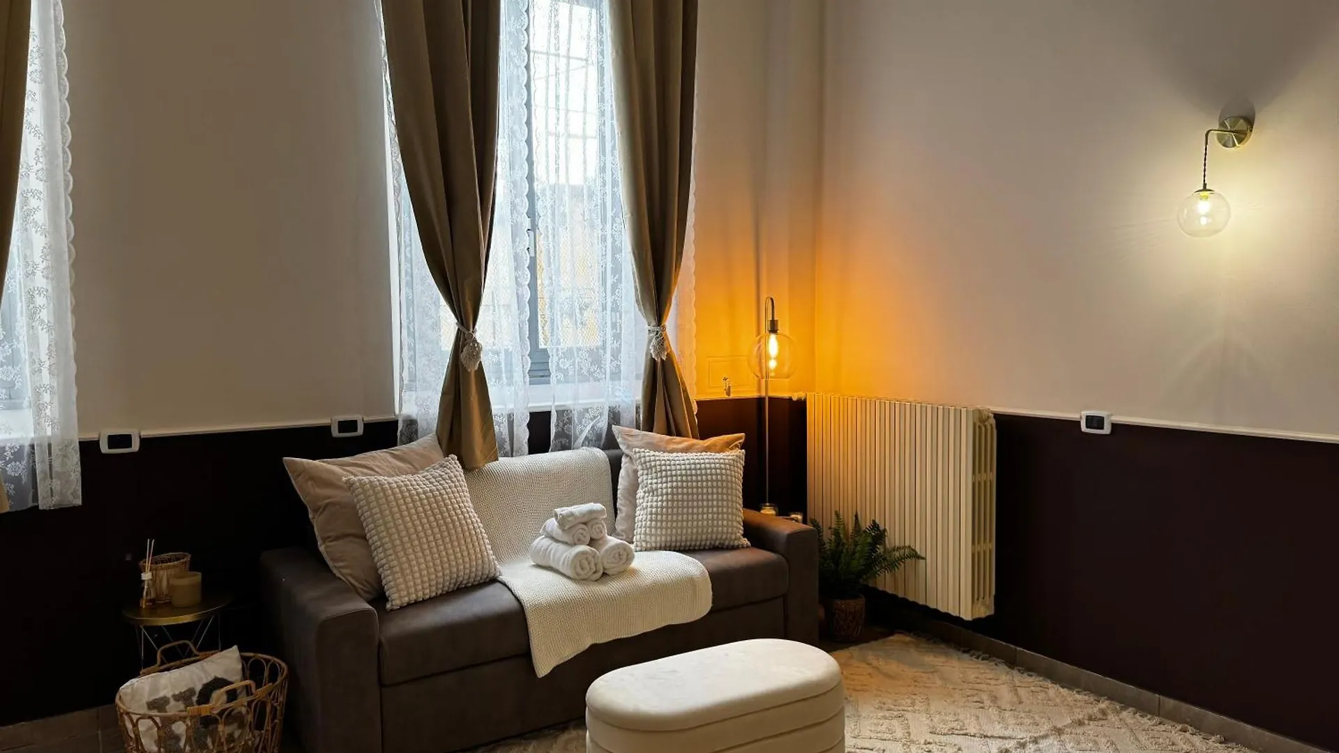 Regina Milano In Verona - Sky Tv, Wifi E Breakfast Box Apartamento