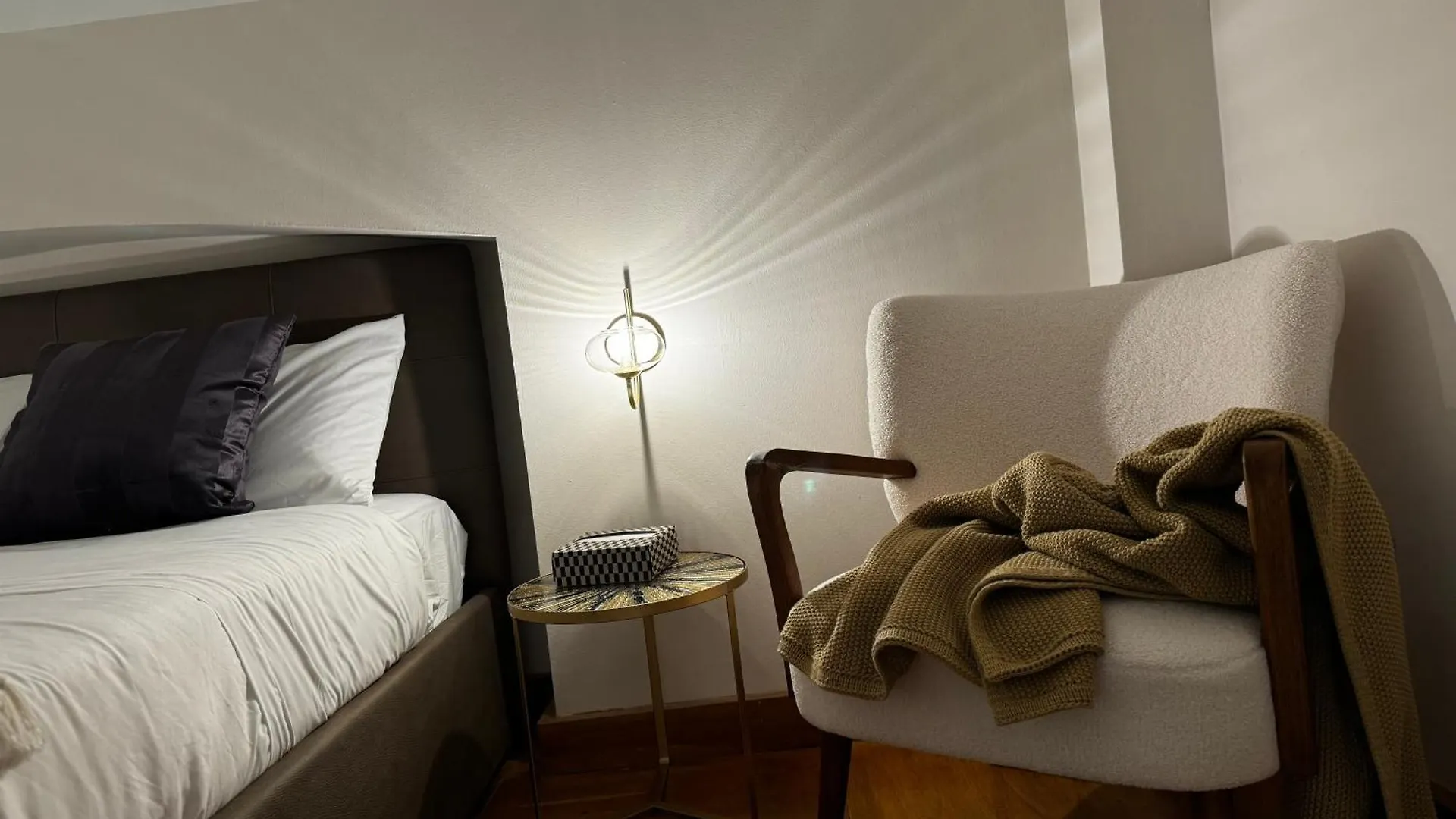 شقة Regina Milano In Verona - Sky Tv, Wifi E Breakfast Box إيطاليا